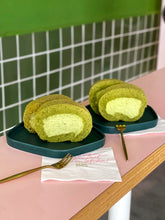 Load image into Gallery viewer, Japanese Roll Cake

